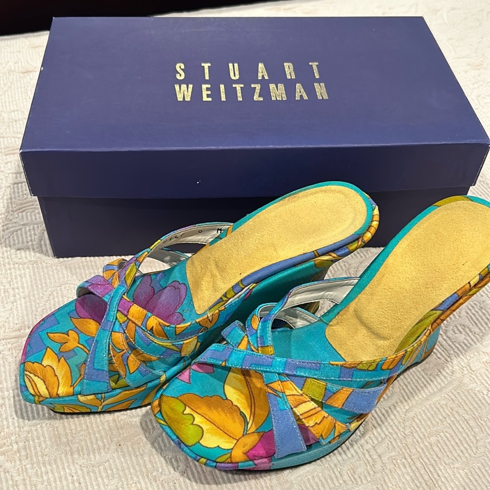 Stuart Weitzman slides!